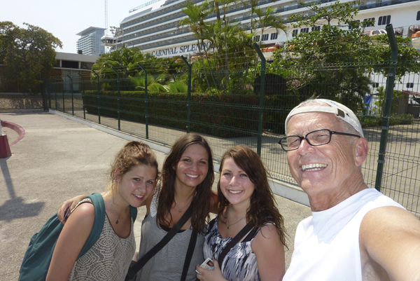 Cruise Web (203)